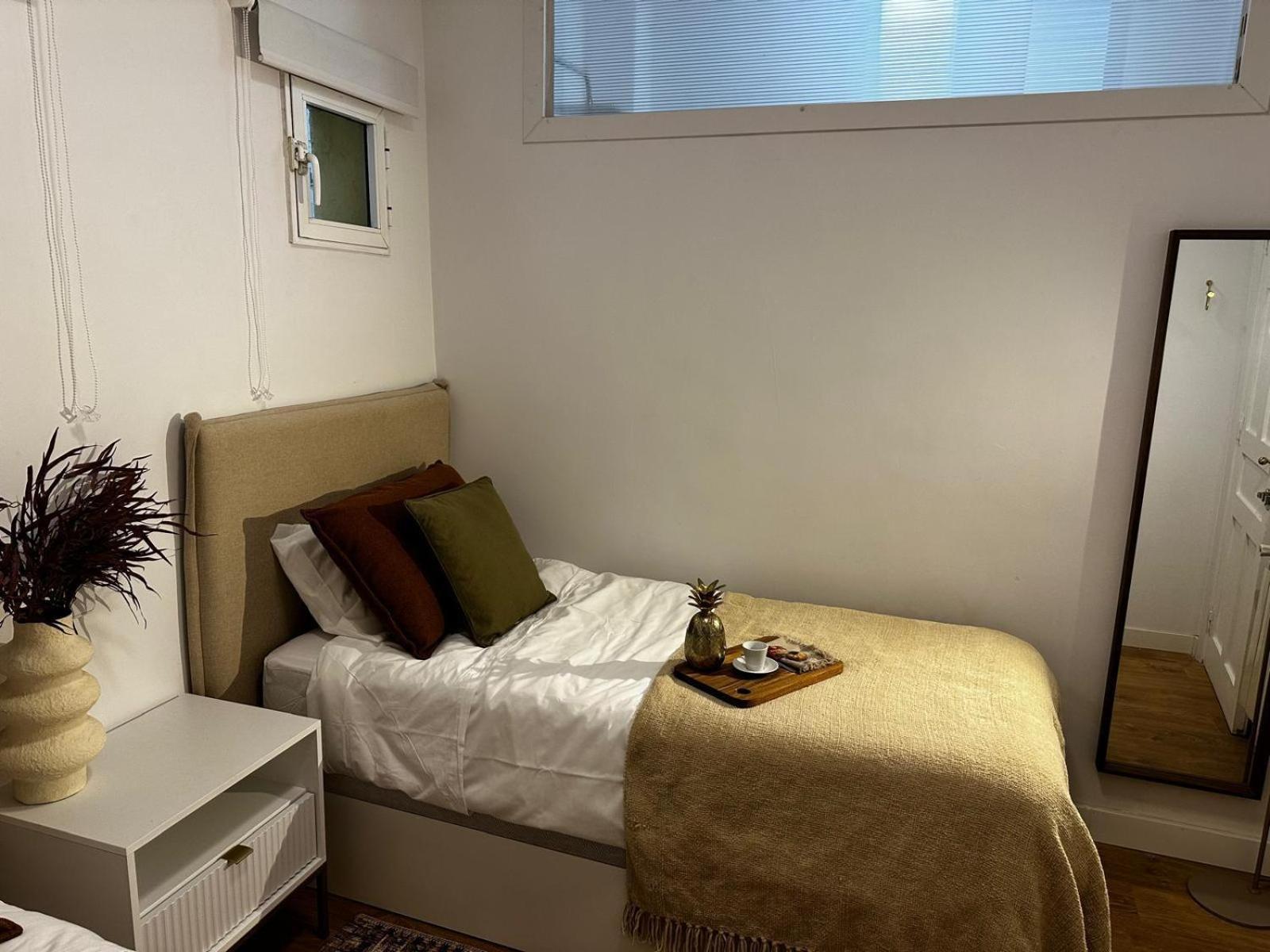 Piso 2 Habitaciones En El Centro Madrid Bagian luar foto